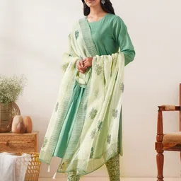 JAYPORE Floral Printed Cotton Dupatta-image-57