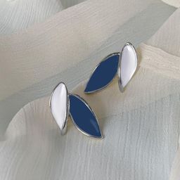 VAGHBHATT Silver-Plated Leaf Shaped Enamelled Studs image 3
