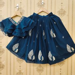 Helene Girls Embroidered Thread Work Ready to Wear Lehenga &-picture-14
