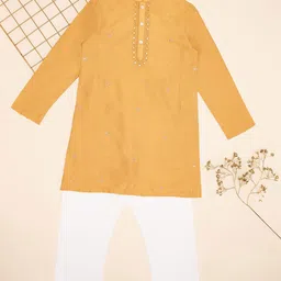 indus route by Pantaloons Boys Floral Regular Kurta with Pyjamas-picture-24