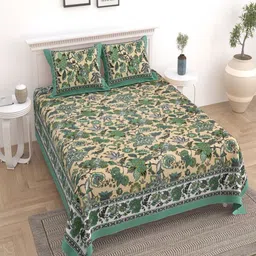 Myntra Elegant Homes Green Printed Cotton 180 TC King Bedsheet Set 2.74 m x 2.54 m-image-85