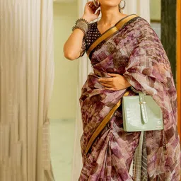 KALINI Geometric Printed Zari Saree-image-86