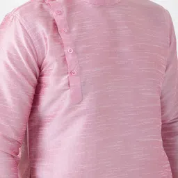 DEVOILER Men Regular Dupion Silk Kurta with Pyjamas image 3