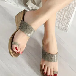 TWINSSHOE Women Embellished Open Toe Wedge Heel Sandals-17