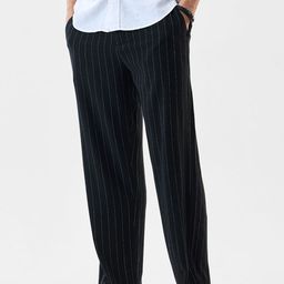 Snitch Men Black Mid-Rise Straight Fit Trouser-image-68