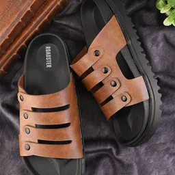 The Roadster Lifestyle Co. Men Slip-On Comfort Sandals-picture-39