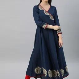IKRASS Floral Yoke Design Angrakha V-Neck Patchwork A-Line Kurta-picture-3