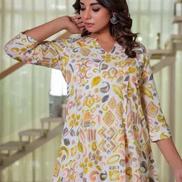 Peachmode White & Mustard Angrakha Style Abstract Print Cotton Co-Ord Set-picture-8