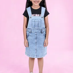 KiddoPanti Girls Chest Printed Round Neck T-Shirts & Dungaree-image-4