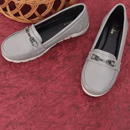 Padchin Women Loafers-31