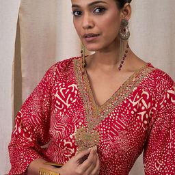 Anouk Women Abstract Printed V-Neck Embroidered Zari Kurta-22