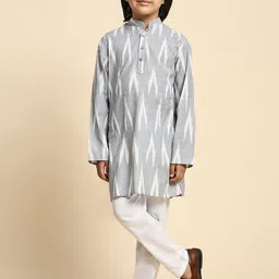 YK Boys Ethnic Motifs Printed Regular Pure Cotton Kurta with Pyjamas-10