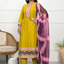 Kaftanize Ethnic Motifs Embroidered Thread Work Kurta with Trousers & With Dupatta image 4