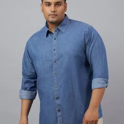 NEON CHILLIE Men Plus Size Contemporary Fit Solid Spread Collar Pure Cotton Casual Shirt-image-80