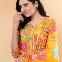 Readiprint Women Floral Printed Regular Aari Work Kurta with Trousers & With Dupatta image 4