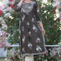ARANGETRAM Floral Printed Thread Work Straight Kurta With Trouser-image-1