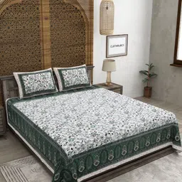 CLOTHOLOGY 180 TC Floral Printed King Bedsheet with 2 Pillow Covers-image-6