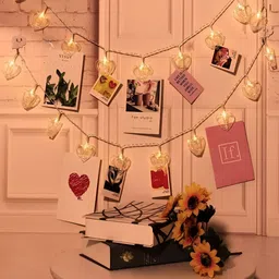 ENORMITY Yellow Heart Shape String Lights image 5