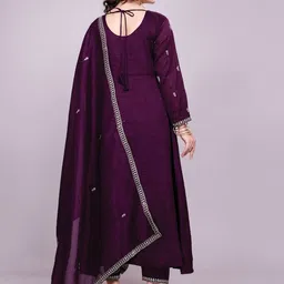 BLENDIFY Floral Yoke Design Zari A-Line Kurta With Trousers And Dupatta image 4