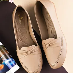 XE Looks Women Round Toe Mojaris with Tassels Flats-56
