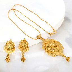 LUCKY JEWELLERY Gold-Plated Tasselled Jewellery Set-image-67