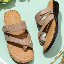 TRASE Women Open Toe Flats with Buckles-image-36