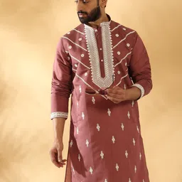 KRAFT INDIA LUXE Men Ethnic Motifs Embroidered Sequinned Kurta-image-52