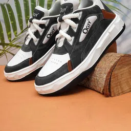 Zixer Men Colourblocked High-Top Sneakers-image-105