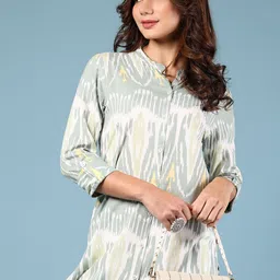 V-Mart Geometric Printed Mandarin Collar A-Line Kurta-image-78