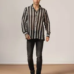 SZN Men Vertical Striped Spread Collar Casual Shirt-picture-30