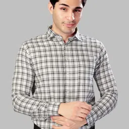UR ETHICS Men Slim Fit Cotton Checked Casual Shirt-picture-43