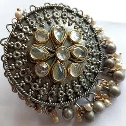 Bareilyy Women Silver Ring-50