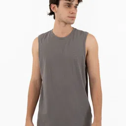 DCYPHR Men Solid Round Neck Cotton T-shirt-image-10