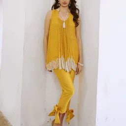 Pallavi Jaipur Gulbahar Marigold Embellished Tunic With Trousers-picture-33