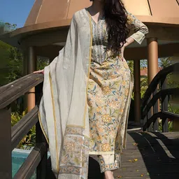 AK FASHION MALL Floral Printed V Neck Straight Kurta With Trouser And Dupatta-image-68