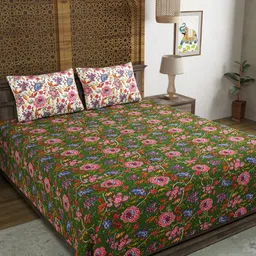 Sangria Green Floral Printed 210 TC Pure Cotton Super King Bedsheet Set - 2.74 x 2.74 m-image-75
