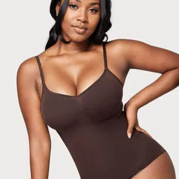 FEMENEST Shoulder Strap Bodysuit-picture-18