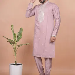 Ethnico by laxmi Floral Embroidered Thread Work Mandarin Collar Kurta With Trousers-image-23
