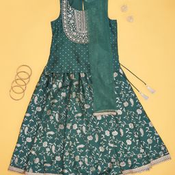 AKKRITI BY PANTALOONS Girls Embellished Sequinned Ready to Wear Lehenga & Blouse With Dupatta-picture-42