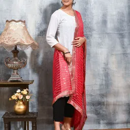 swatika Striped Sequinned Chiffon Dupatta image 4