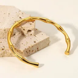 ANJNI CREATION Women Gold-Plated Cuff Bracelet-32