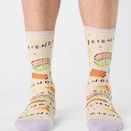 The Souled Store Men Above Ankle Length Souled Socks: Friends-23