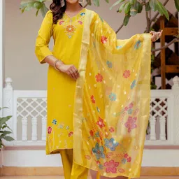 Brand Hill Women Ethnic Motifs Embroidered Beads and Stones Kurta with Trousers & Dupatta-picture-23