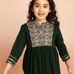 BAESD Floral Embroidered Keyhole Neck Top-image-83