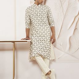 VASTRAMAY Men Embroidered Regular Thread Work Kurta with Trousers-42