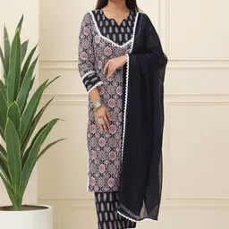BAESDFloral Printed Notch Neck Pure Cotton Straight Kurta With Trousers And Dupatta-image-94