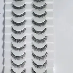 THE WINK STUDIO Set Of 10 Reusable Lightweight False Eyelashes image 5