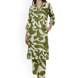 BAESD Women Printed Regular Kurta with Palazzos-picture-58