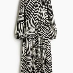 H&M Long Puff-Sleeved Dress-image-11