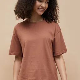 Fame Forever by Lifestyle Women Pockets T-shirt-picture-11